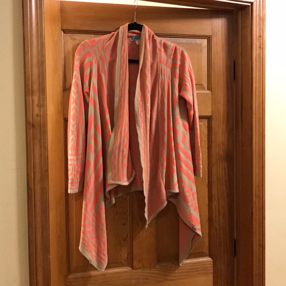 Printed cardigan, super comfy!